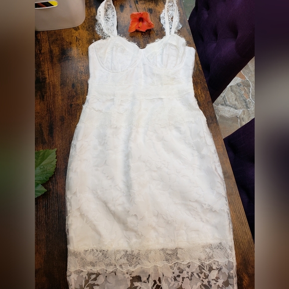 US XS Nordstrom lace overlay balconette midi hoco, wedding bustier - Picture 2 of 14